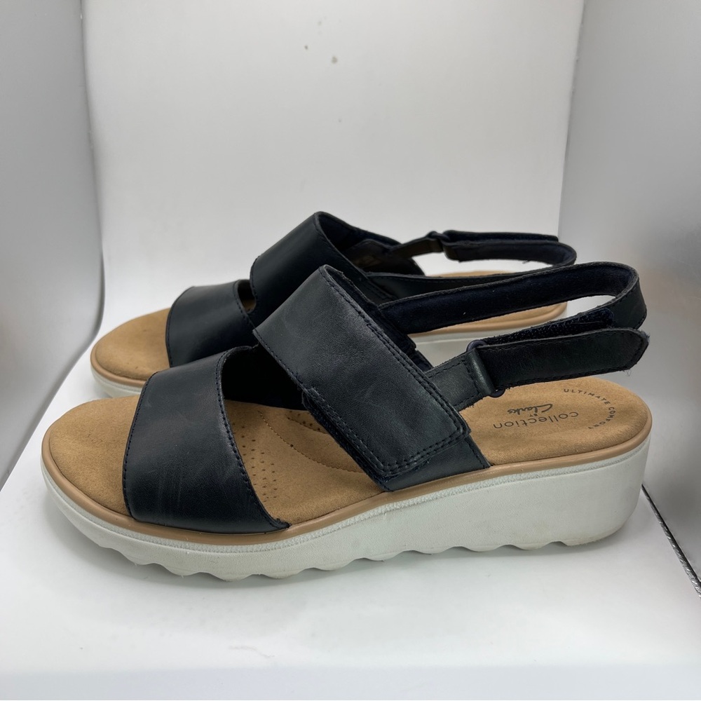 Women’s Clarks Sandals Size 8.5